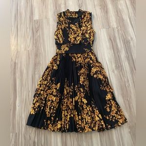 NWT Nanette Lepore Floral Black and Yellow Flower Pleated Dress